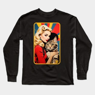 in love with her cat Long Sleeve T-Shirt